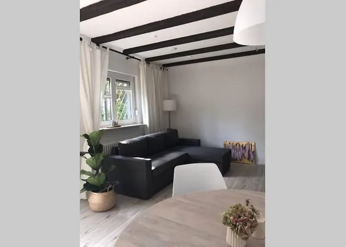 Wunderschoene Wohnung Mit Blick Auf Die Weinberge